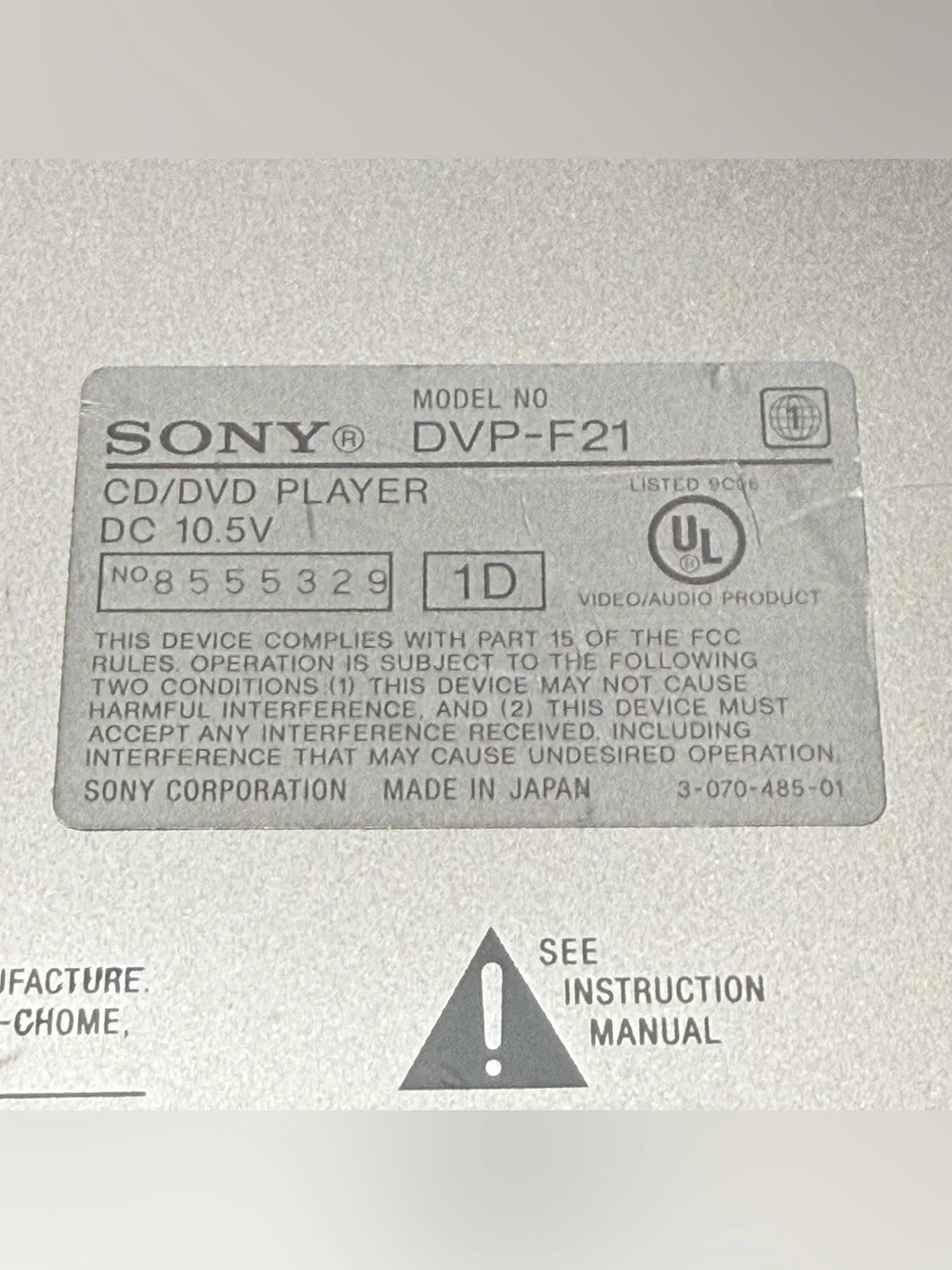E9 Sony DVP-F21 Compact DVD Player Silver Vintage No Remote Everything Tested